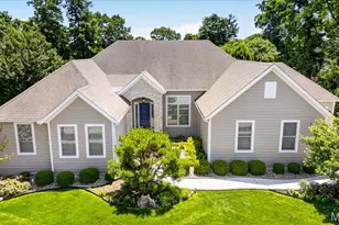 311 Gateview Dr, Wentzville, MO 63385 - Photo 1