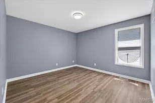 7101 Lexington Ave, Saint Louis, MO 63121 - Photo 9