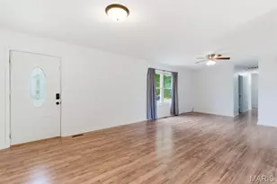 108 Meadow Ln, Montgomery City, MO 63361 - Photo 5