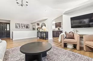 1284 Harvest Ridge Dr, Saint Charles, MO 63303 - Photo 5