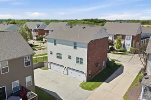 2416 N Larksong Dr, Wildwood, MO 63040 - Photo 33