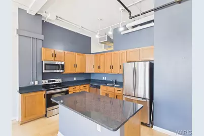1501 Locust #503, Saint Louis, MO 63103 - Photo 7