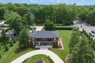 1 The Prado, Ladue, MO 63124 - Photo 39