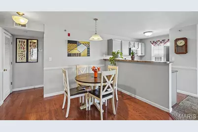 1121 Saravalle Drive, Saint Peters, MO 63376 - Photo 5