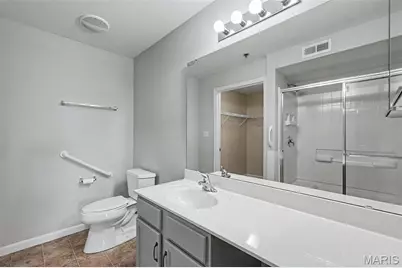1121 Saravalle Drive, Saint Peters, MO 63376 - Photo 17