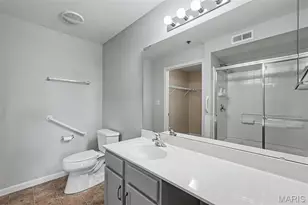 1121 Saravalle Dr, Saint Peters, MO 63376 - Photo 17