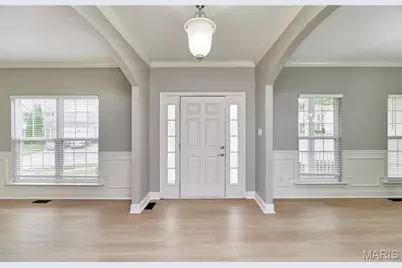 987 Bentley Park Circles, O'Fallon, MO 63368 - Photo 3