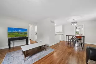 1008 Etherton Dr, Saint Louis, MO 63126 - Photo 5