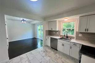 83 Grand Cir Dr, Maryland Heights, MO 63043 - Photo 5