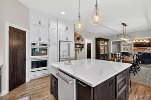 507 Stonewolf Creek Dr, Wentzville, MO 63385 - Photo 5