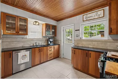 6201 Oleatha Avenue, Saint Louis, MO 63139 - Photo 11