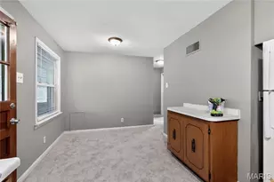 14 Forest Home Ct, Saint Louis, MO 63137 - Photo 19