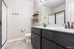 401 Middleton Dr, Wentzville, MO 63385 - Photo 11