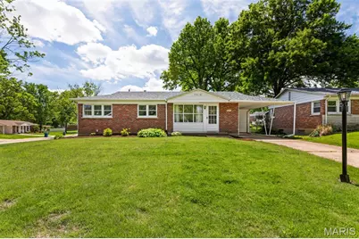 4800 Cayuga Drive, Saint Louis, MO 63123 - Photo 1