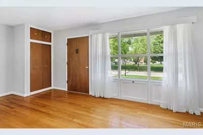 4800 Cayuga Drive, Saint Louis, MO 63123 - Photo 7