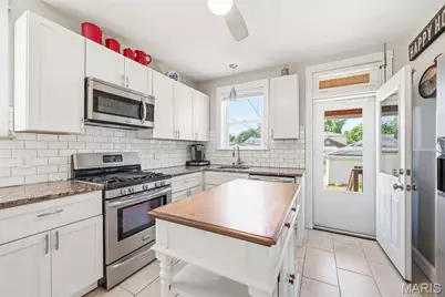 5454 Gresham Avenue, Saint Louis, MO 63109 - Photo 21