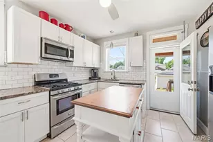 5454 Gresham Ave, Saint Louis, MO 63109 - Photo 21