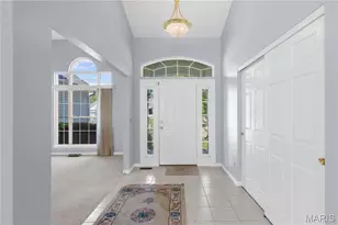 1968 Timberwood Crossing Dr, Florissant, MO 63031 - Photo 5