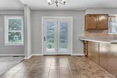 11775 Clarksdale Drive, Maryland Heights, MO 63043 - Photo 11