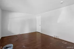 10236 Tanner Dr, Saint Louis, MO 63136 - Photo 15