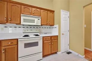 2917 Mac Arthur Dr, Saint Charles, MO 63301 - Photo 23