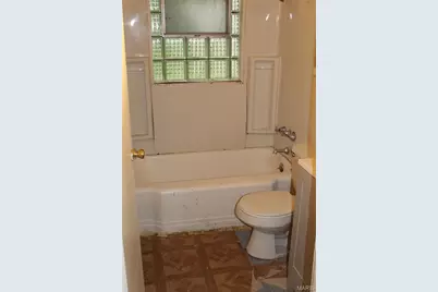 8859 Granada Place, Saint Louis, MO 63136 - Photo 15