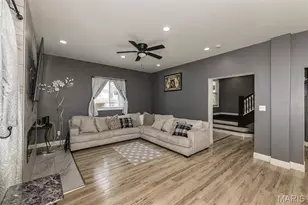 2654 Terrace Ln, Saint Louis, MO 63136 - Photo 9