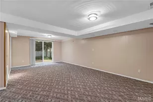 1357 Glenstone Dr, Maryland Heights, MO 63043 - Photo 25
