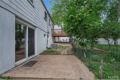 1357 Glenstone Drive, Maryland Heights, MO 63043 - Photo 19