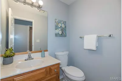 1324 Summergate Parkway, Saint Charles, MO 63303 - Photo 19