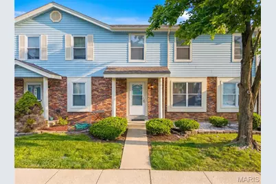 1324 Summergate Parkway, Saint Charles, MO 63303 - Photo 1