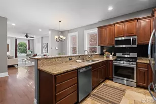 2815 Arsenal St, Saint Louis, MO 63118 - Photo 13