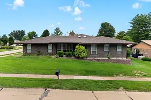 2549 Schnell Dr, Saint Louis, MO 63129 - Photo 1