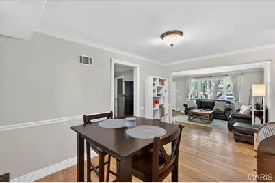 307 Pentonville Drive, Saint Louis, MO 63125 - Photo 9