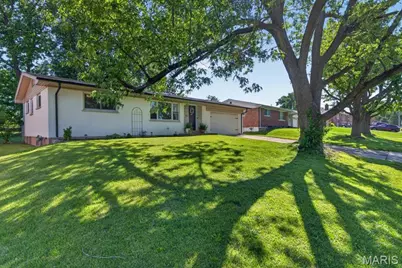 307 Pentonville Drive, Saint Louis, MO 63125 - Photo 29