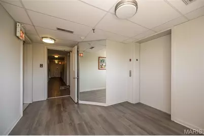 415 W Jefferson Avenue #301, Kirkwood, MO 63122 - Photo 3