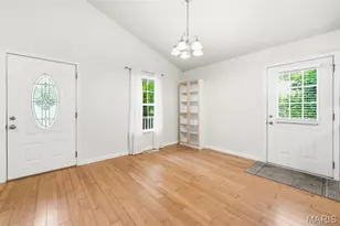 1904 N 5th St, Saint Charles, MO 63301 - Photo 15