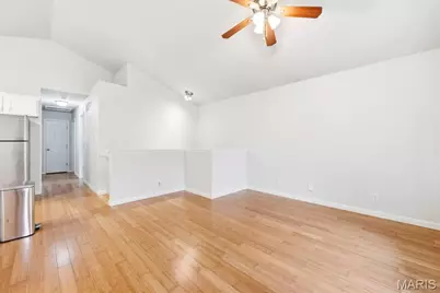 1904 N 5th Street, Saint Charles, MO 63301 - Photo 11