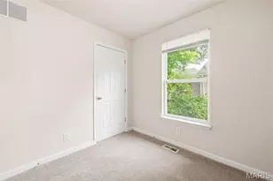 1904 N 5th St, Saint Charles, MO 63301 - Photo 31
