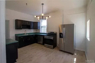 2214 Cherokee St, Saint Louis, MO 63118 - Photo 3