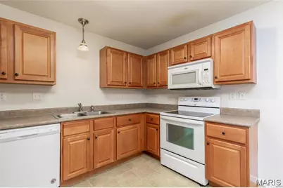 1770 Lexington Place #104, Herculaneum, MO 63048 - Photo 7