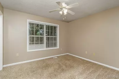 404 Magnolia Court, Lebanon, MO 65536 - Photo 15