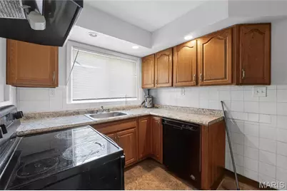 4701 Nelson Drive, Saint Louis, MO 63121 - Photo 3
