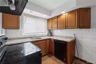 4701 Nelson Dr, Saint Louis, MO 63121 - Photo 3