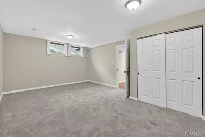 409 Hunters Crossing Court, Wildwood, MO 63040 - Photo 33