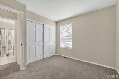 409 Hunters Crossing Court, Wildwood, MO 63040 - Photo 21
