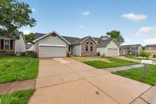 409 Hunters Crossing Ct, Wildwood, MO 63040 - Photo 43