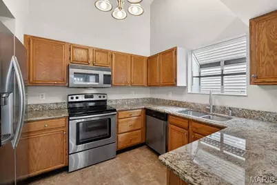 409 Hunters Crossing Court, Wildwood, MO 63040 - Photo 13