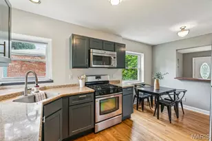4114 McDonald Ave, Saint Louis, MO 63116 - Photo 7