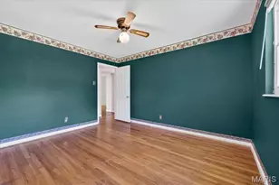 12467 Villa Hill Ln, Creve Coeur, MO 63141 - Photo 27
